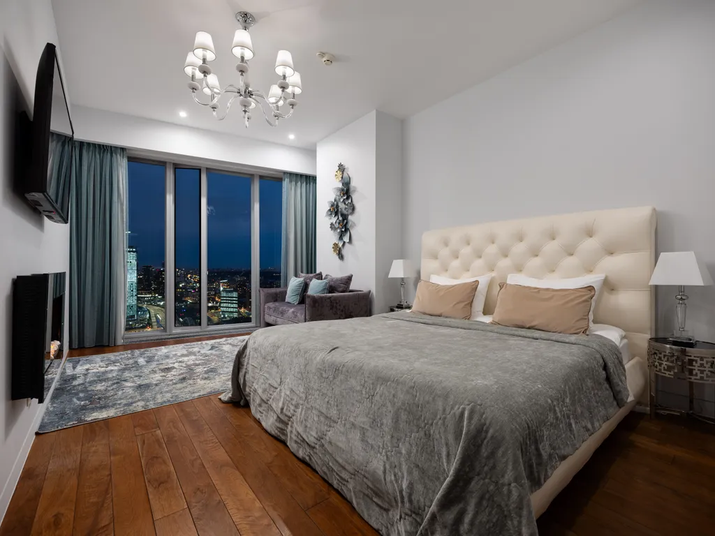 Красивый апартамент в башне ОКО Москва-сити с видом на город